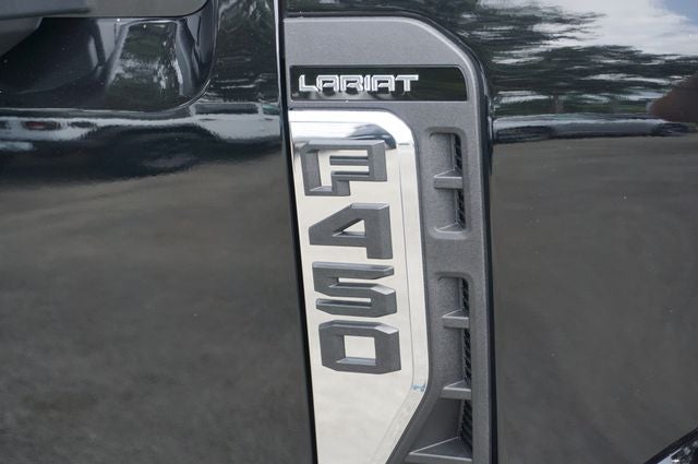 2026 Ford F-450SD F-450® Lariat®