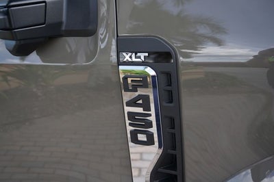 2026 Ford F-450SD Base