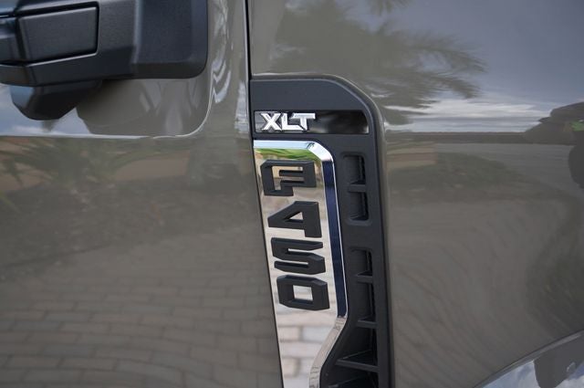 2026 Ford F-450SD Base