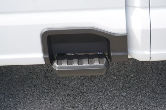 2027 Ford F-350SD F-350® XL