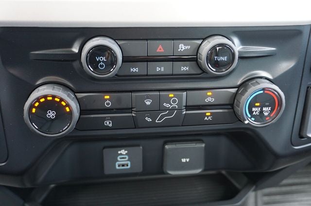 2027 Ford F-350SD F-350® XL