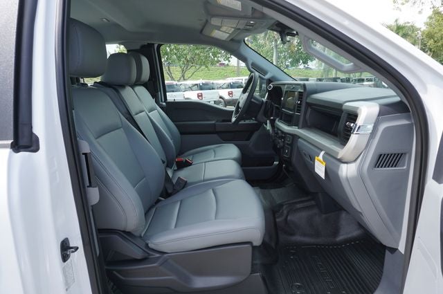 2027 Ford F-350SD F-350® XL