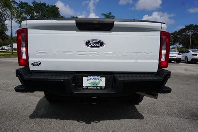 2027 Ford F-350SD F-350® XL