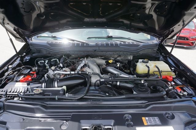 2022 Ford F-350SD Lariat Super Duty