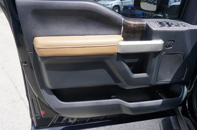 2022 Ford F-350SD Lariat Super Duty