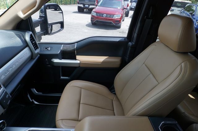 2022 Ford F-350SD Lariat Super Duty