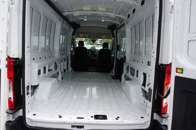 2025 Ford Transit-250 148 WB Medium Roof Cargo