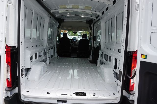 2025 Ford Transit-250 148 WB Medium Roof Cargo