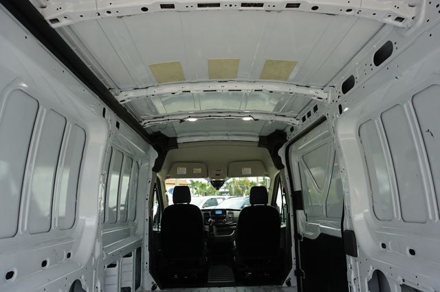2025 Ford Transit-250 148 WB Medium Roof Cargo