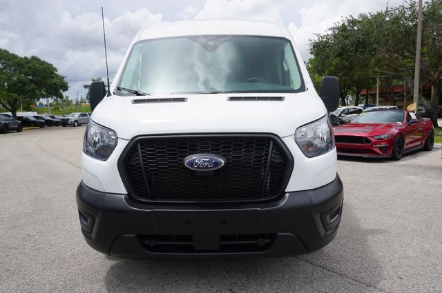 2025 Ford Transit-250 148 WB Medium Roof Cargo