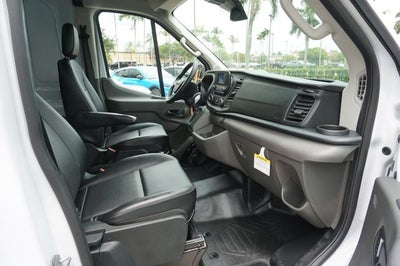 2025 Ford Transit-250 148 WB Medium Roof Cargo