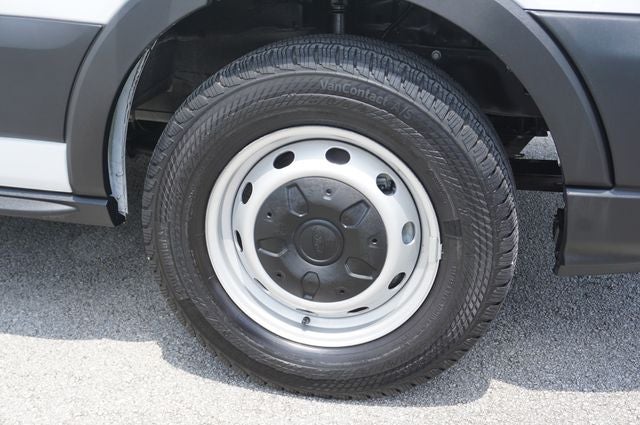 2024 Ford Transit-250 148 WB Medium Roof Cargo