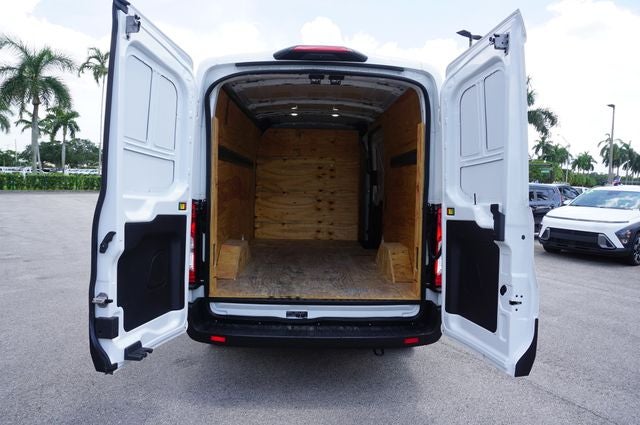 2024 Ford Transit-250 148 WB Medium Roof Cargo