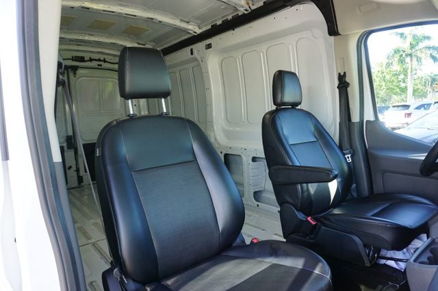 2025 Ford Transit-250 148 WB Medium Roof Cargo