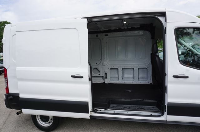 2024 Ford Transit-250 148 WB Medium Roof Cargo