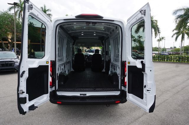 2024 Ford Transit-250 148 WB Medium Roof Cargo