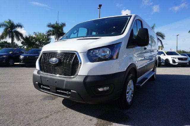 2025 Ford Transit-250 Base