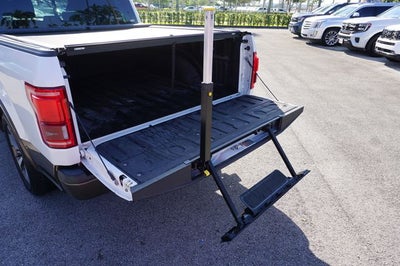 2015 Ford F-150 Base