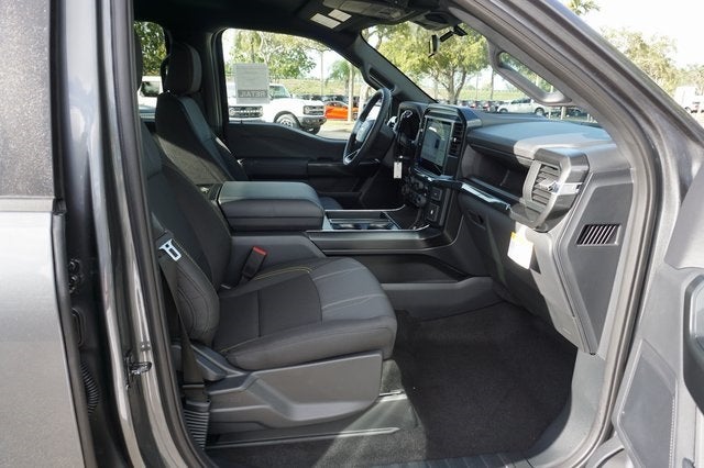 2025 Ford F-150 STX®