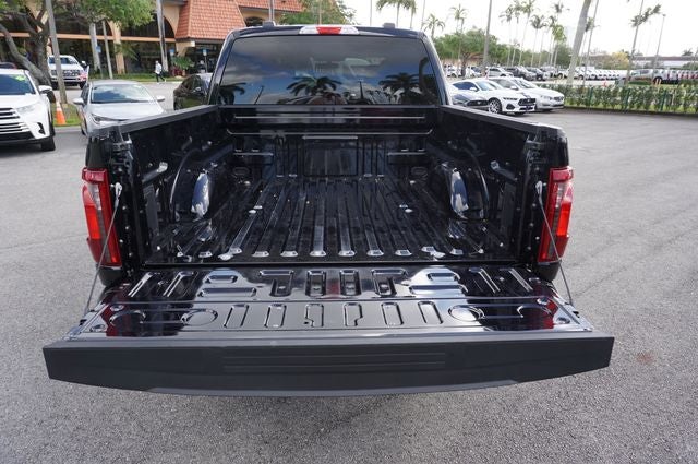 2025 Ford F-150 Base