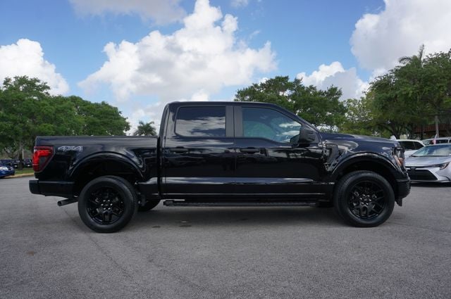 2025 Ford F-150 Base