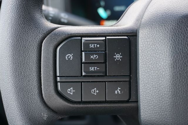 2025 Ford F-150 Base