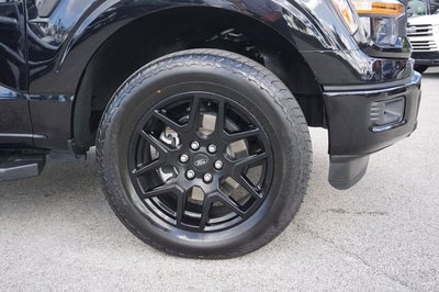 2025 Ford F-150 Base