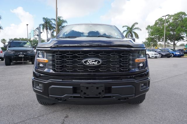 2025 Ford F-150 Base