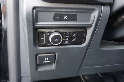2025 Ford F-150 Base
