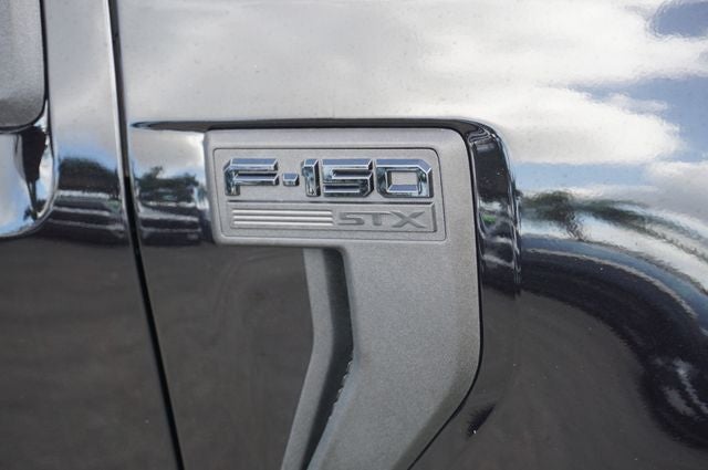 2025 Ford F-150 Base