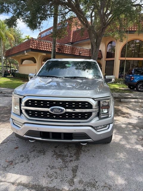 2022 Ford F-150 Base
