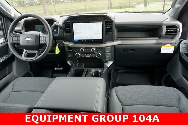 2025 Ford F-150 Base