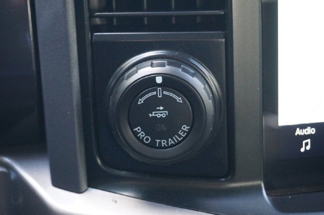 2024 Ford F-150 Lightning XLT