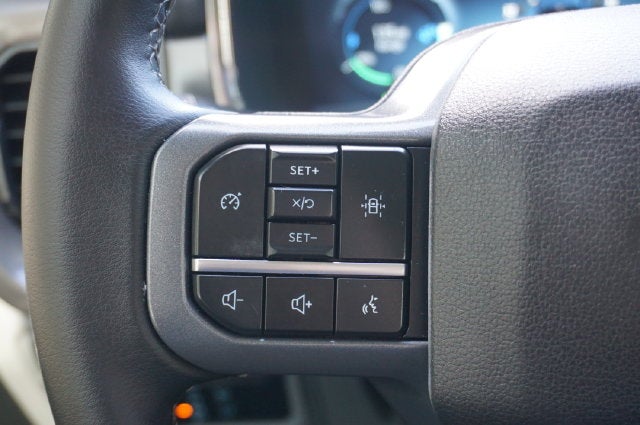 2024 Ford F-150 Lightning XLT