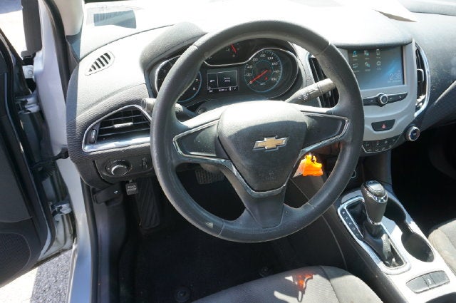 2017 Chevrolet Cruze LS