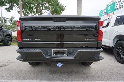 2022 Chevrolet Silverado 1500 Custom