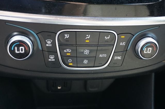 2022 Chevrolet Traverse LS w/1LS