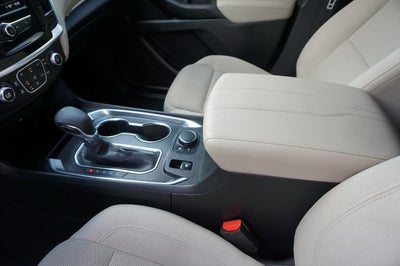 2022 Chevrolet Traverse LS w/1LS