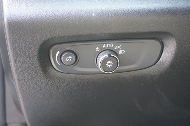 2022 Chevrolet Traverse LS w/1LS