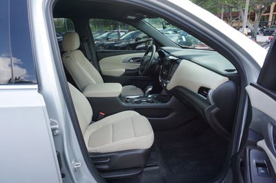 2022 Chevrolet Traverse LS w/1LS