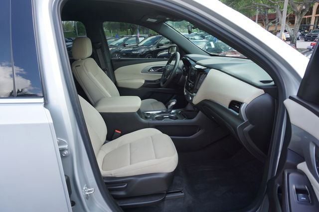 2022 Chevrolet Traverse LS w/1LS
