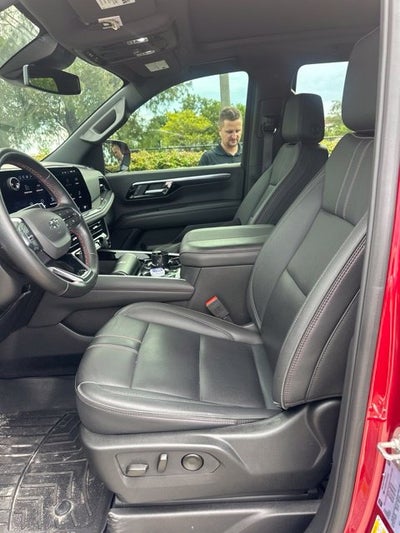 2025 Chevrolet Tahoe RST