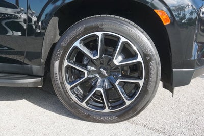 2023 Chevrolet Suburban RST