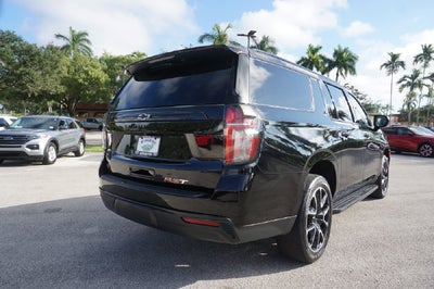 2023 Chevrolet Suburban RST