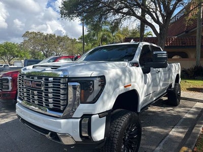 2024 GMC Sierra 2500HD Denali
