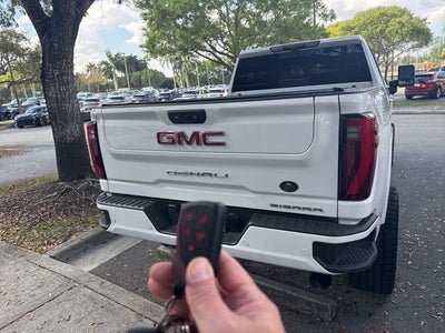 2024 GMC Sierra 2500HD Denali
