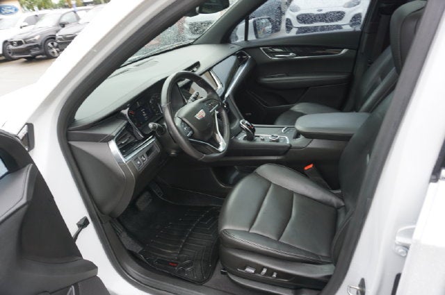 2022 Cadillac XT6 Premium Luxury