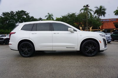 2022 Cadillac XT6 Premium Luxury