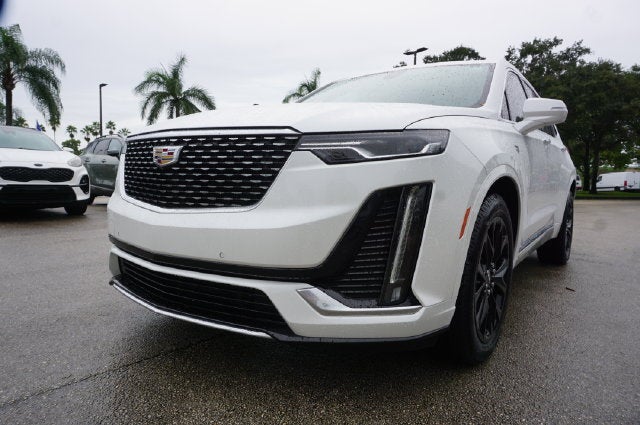 2022 Cadillac XT6 Premium Luxury