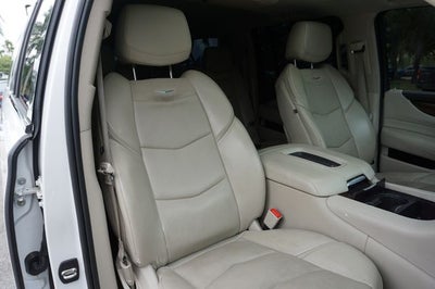 2019 Cadillac Escalade ESV Luxury
